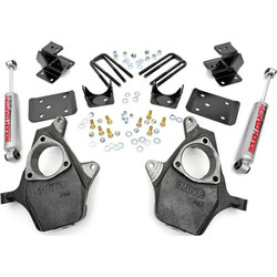Rough Country (722.20 R/C 2IN / 4IN GM LOWERING KIT)