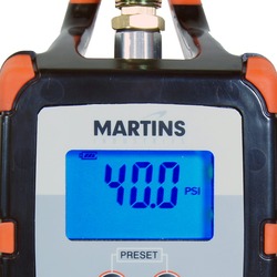 Martins Industries (MHA-100 MAR HANDHELD AUTOMATIC DIGITAL TIRE INFLATOR 174PS) - Image 2
